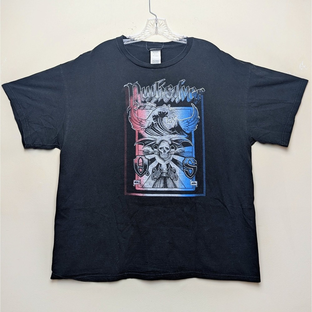 Vintage Quiksilver Y2K Skull Great Wave Surf Logo 2005 Shirt Size XL